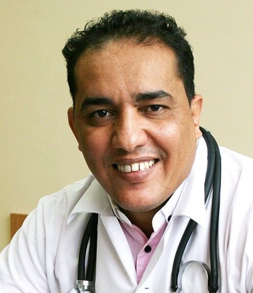 Doctor rheumatologist موسر